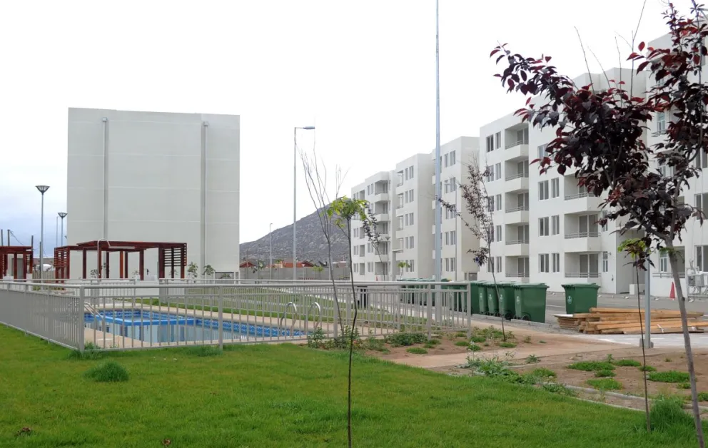 Las autoridades dieron a conocer cuáles son los proyectos habitacionales que estarán afectos a este beneficio, sólo operará para los seleccionados. FOTO LAUTARO CARMONA