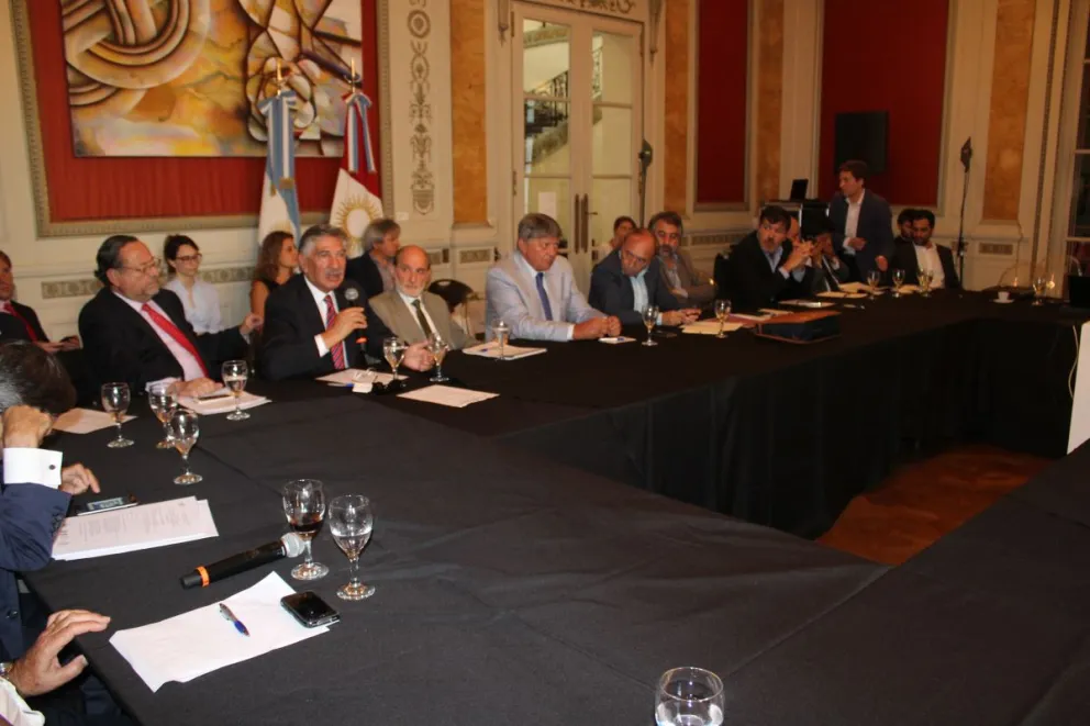 En encuentro convocó a representantes del empresariado del Corredor Bioceánico Central. FOTO CEDIDA