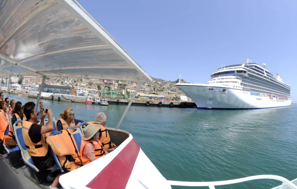 A pocos días del inicio de la temporada estival ha llamado la atención la gran cantidad de visitantes que han elegido la región de Coquimbo como destino de vacaciones Foto Andrea Cantillanes