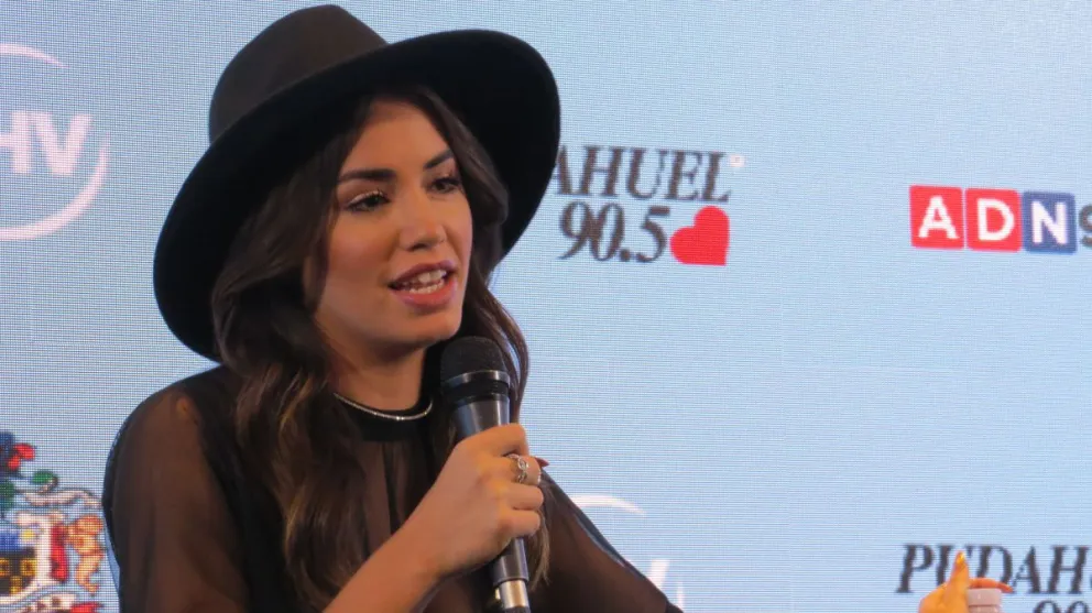 Lali durante su conferencia de prensa. Créditos: Yerko Rubilar.