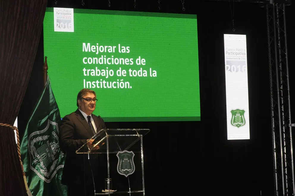 El Director Nacional de Gendarmería, Jaime Rojas Flores encabezó la jornada desarrollada en el Centro Cultural Palace, a 10 meses de asumir el cargo. Foto: Cedida