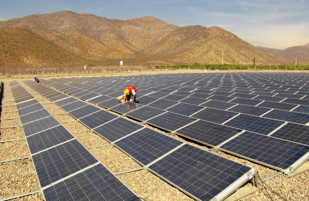 En la región son 10 los proyectos de energía solar que se encuentran aprobados y a la espera de iniciar su construcción, los que suman 577,97 MW de capacidad.