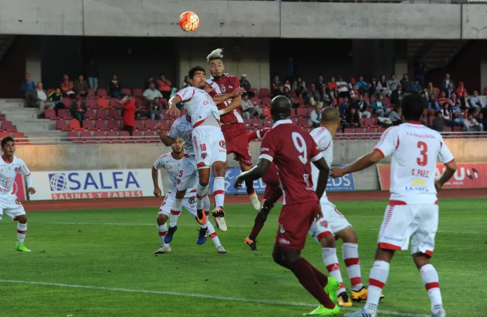 Guajardo deja La Serena para fichar en Palestino, equipo que está participando en la Copa Sudamericana.