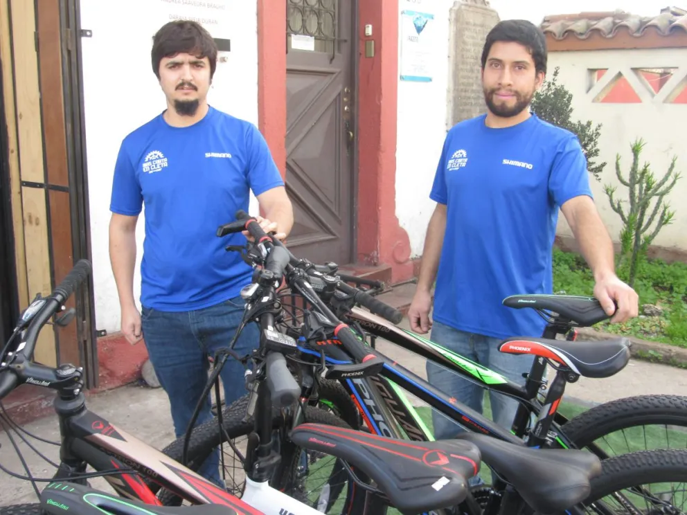 En octubre será lanzada esta página web y actualmente cuentan con la tienda "Más corta en cleta" en La Serena