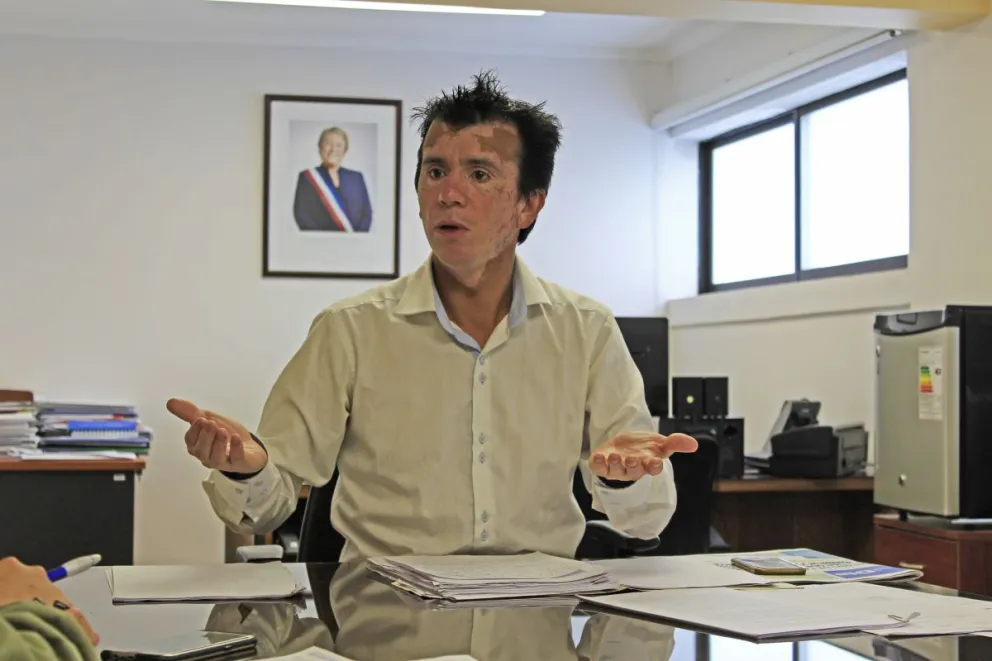 El titular regional de Vivienda declinó referirse a los recursos judiciales en su contra y declaró que la investigación ha dado cuenta que sí había irregularidades.