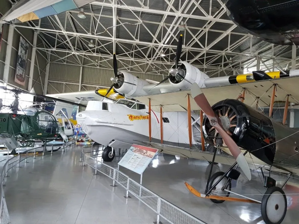 En el Museo Aeronáutico, existe una réplica de El Manutara, que es lo que se pretende instalar en La Serena, descartando la primera idea de traer la réplica hecha para la película que se filmó para recordar la hazaña.