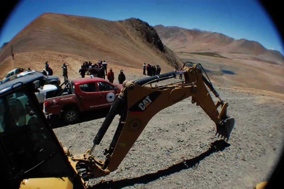 Este paso fronterizo se ubica en la cordillera al interior de la localidad de Tulahuén.