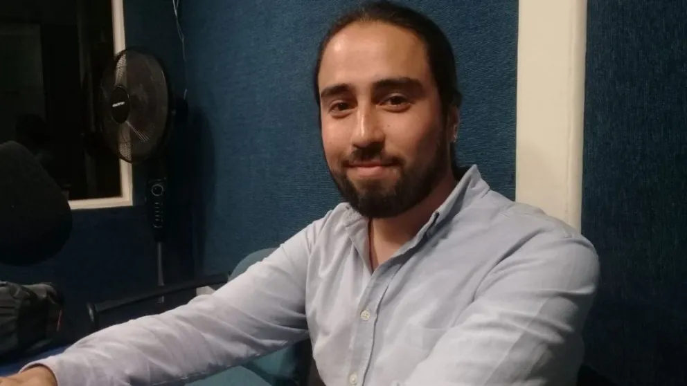 Camilo Sánchez, presidente nacional de las Juventudes comunistas se refirió a una serie de temas Relacionados con los jóvenes del país, entre ellos a la gratuidad en la educación y las mayores atribuciones a Carabineros.