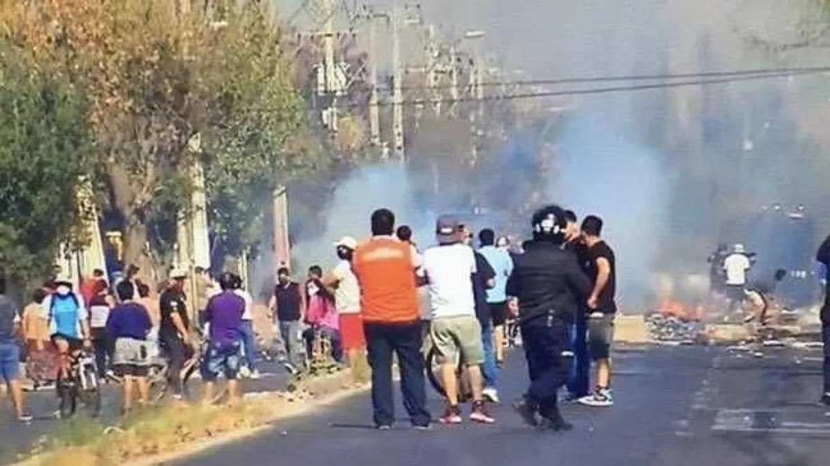 Protestas en la capital por falta de alimentos en medio de cuarentena ...