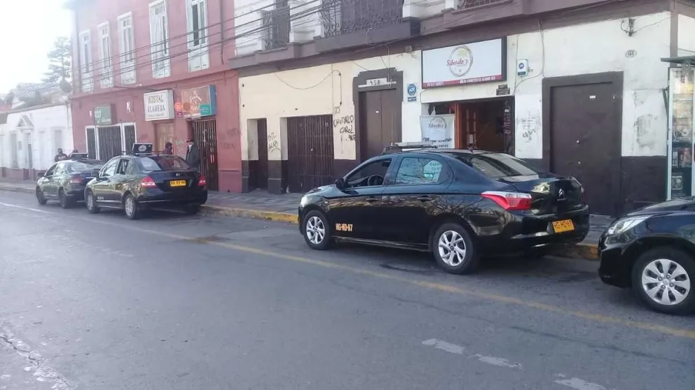 La escasez de pasajeros y el riesgo de contraer el Coronavirus, tienen a los choferes enfrentando una dura realidad.