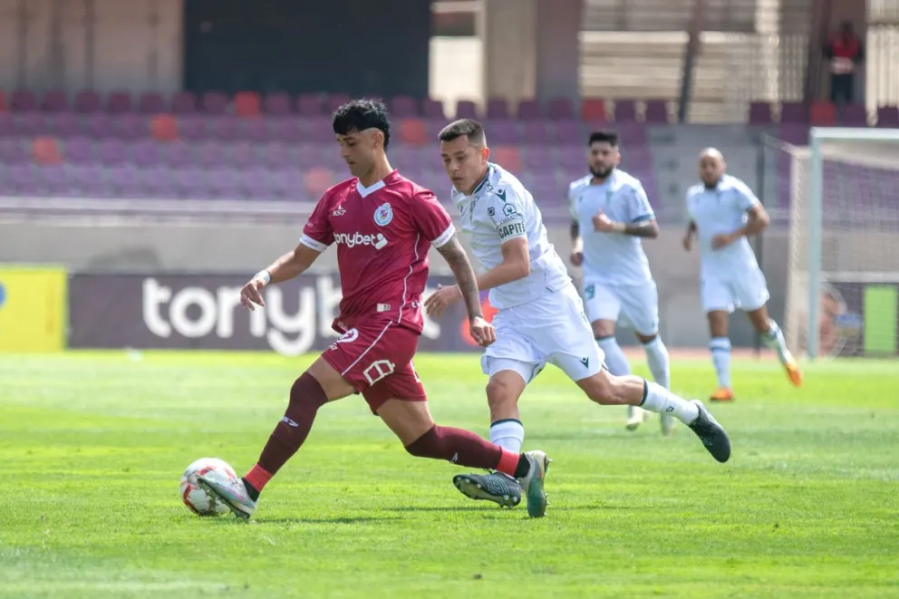 Fotografía: Cristian Silva. El duelo en Valparaíso ante Wanderers, es uno de los compromisos más complejos de visitante para el cuadro papayero.