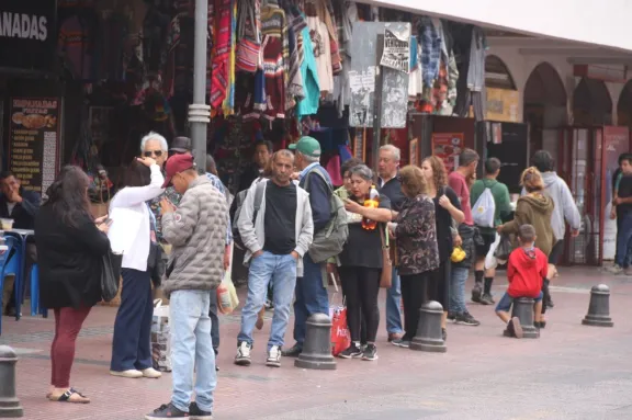 Chile supera los 20 millones de habitantes y lidera esperanza de vida en Latinoamérica