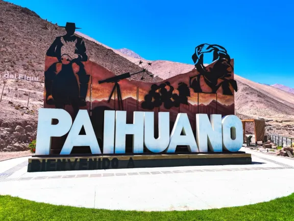Descubre la magia del Valle de Elqui en Paihuano