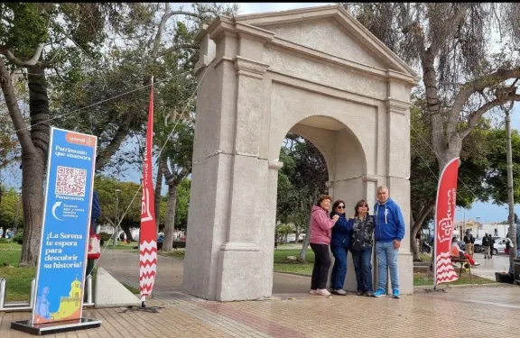La Serena revive su historia con recreación de la antigua Portada