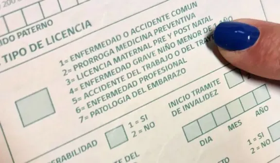 Entidades públicas investigarán licencias médicas por viajes al extranjero