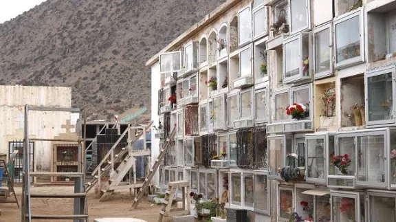 15 cuerpos desaparecidos en cementerio de Las Compañías