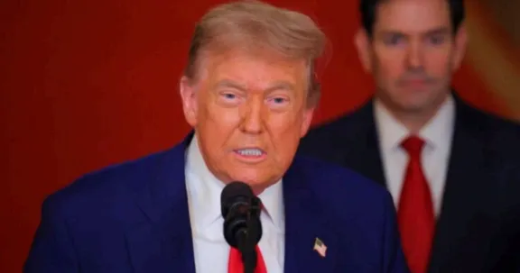 Trump: instalaciones de enriquecimiento nuclear de Irán fueron “total y completamente destruidas”