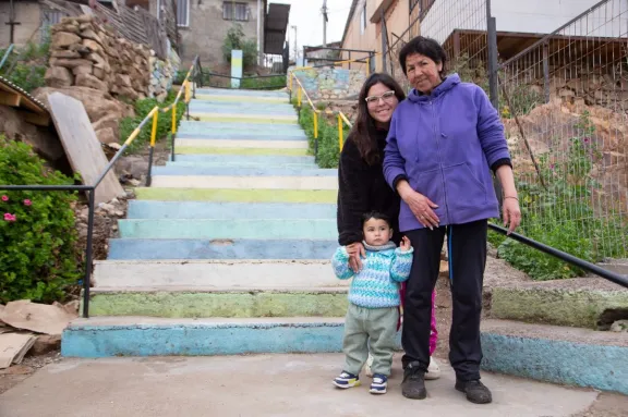 Mejoras en escaleras y zigzags de Coquimbo