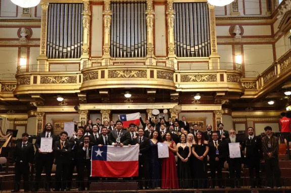 Filarmónica Antena gana oro en Festival Mundial de Orquestas Filarmónica Antena gana oro en Festival Mundial de Orquestas