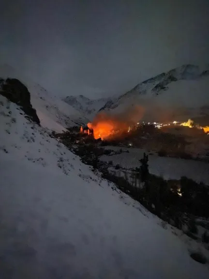 Incendio en Alcohuaz deja dos adultos mayores fallecidos Incendio en Alcohuaz deja dos adultos mayores fallecidos