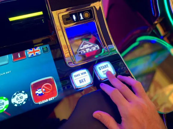 Funcionarios con licencia médica visitan casinos en Coquimbo Funcionarios con licencia médica visitan casinos en Coquimbo