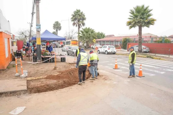 Reparación masiva de veredas en Coquimbo con inversión histórica de $500 millones