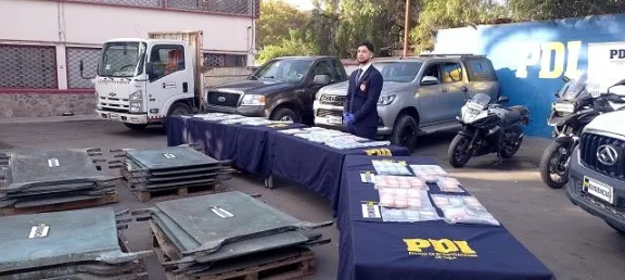 Red de robo y exportación de cobre: 13 imputados reciben bajas penas Red de robo y exportación de cobre: 13 imputados reciben bajas penas
