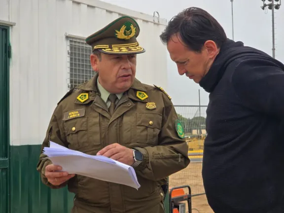 Refuerzos de Carabineros para Comisaría de la Pampilla