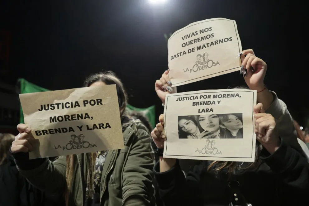 Triple femicidio en Argentina: narcos torturaron y asesinaron a tres jóvenes en una transmisión en vivo