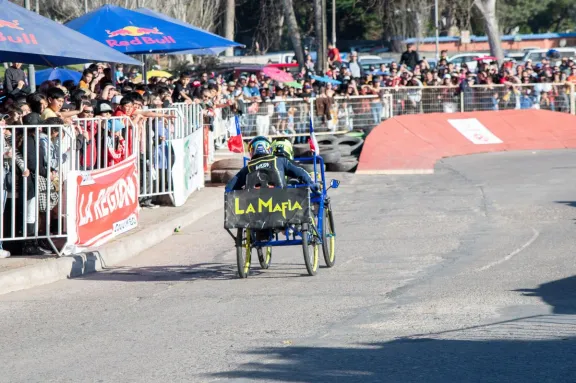 Competidores alistan diseños para nueva carrera de autos