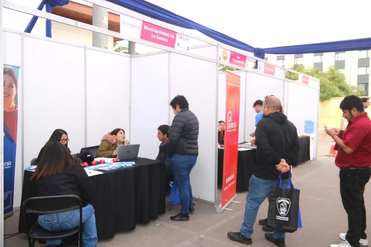 Éxito en Feria Laboral “Conecta tu Futuro”