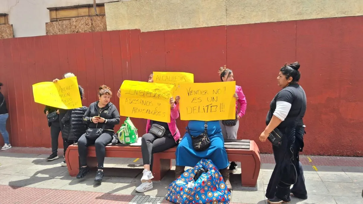 Alcaldesa de La Serena inicia sumario por riña entre inspectores y ambulantes Alcaldesa de La Serena inicia sumario por riña entre inspectores y ambulantes