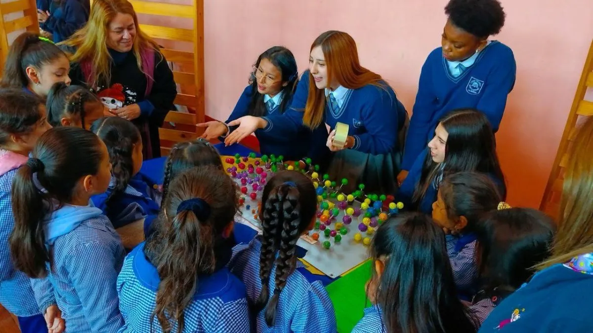 Feria Científica del Colegio Javiera Carrera de La Serena