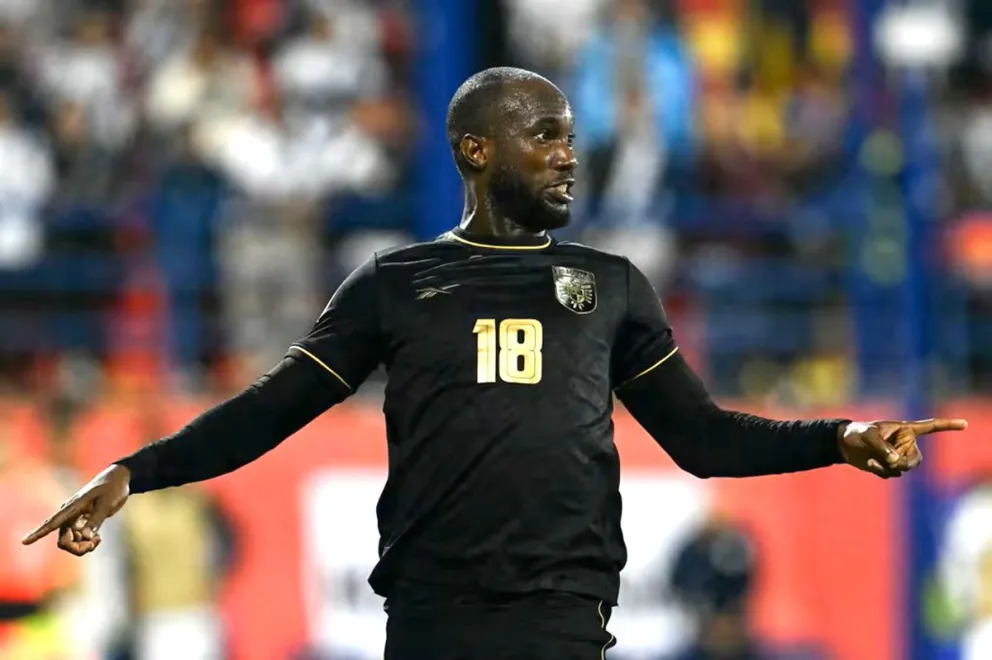 Cecilio Waterman pasa del título con  Coquimbo Unido al sueño mundialista