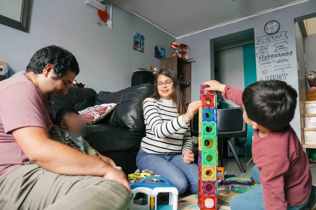 Adopción: El camino de Cristian y Yesenia para construir un hogar