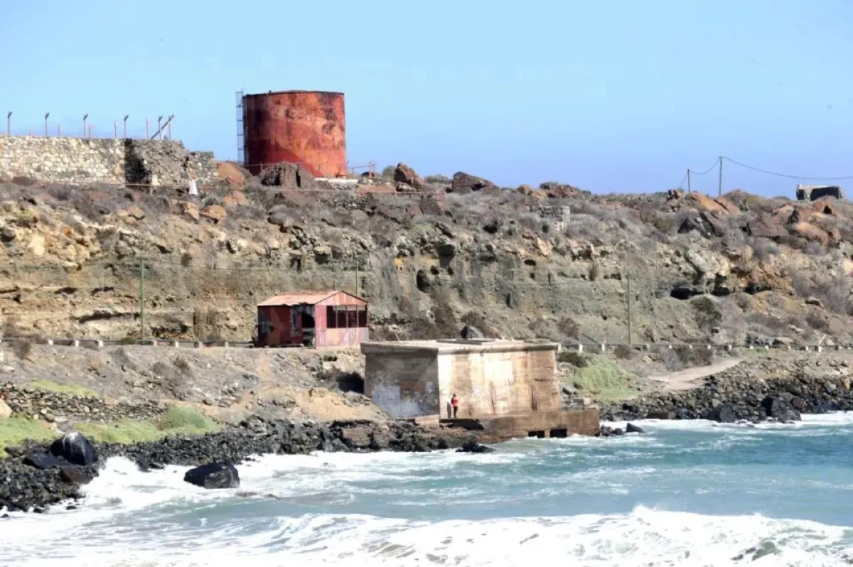 Aprobada concesión de desaladora y postergada votación en puerto Cruz Grande