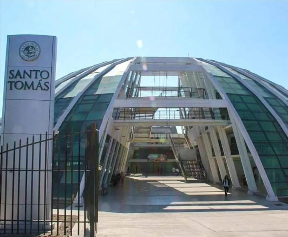 La Serena: Registran al menos 16 disparos durante balacera en las afueras de una universidad