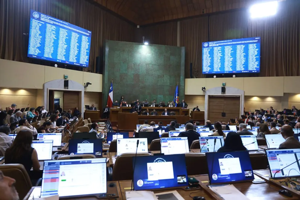 ¿Qué se votaba en la fallida sesión? Inasistencia masiva frustra debate de proyectos clave en la Cámara