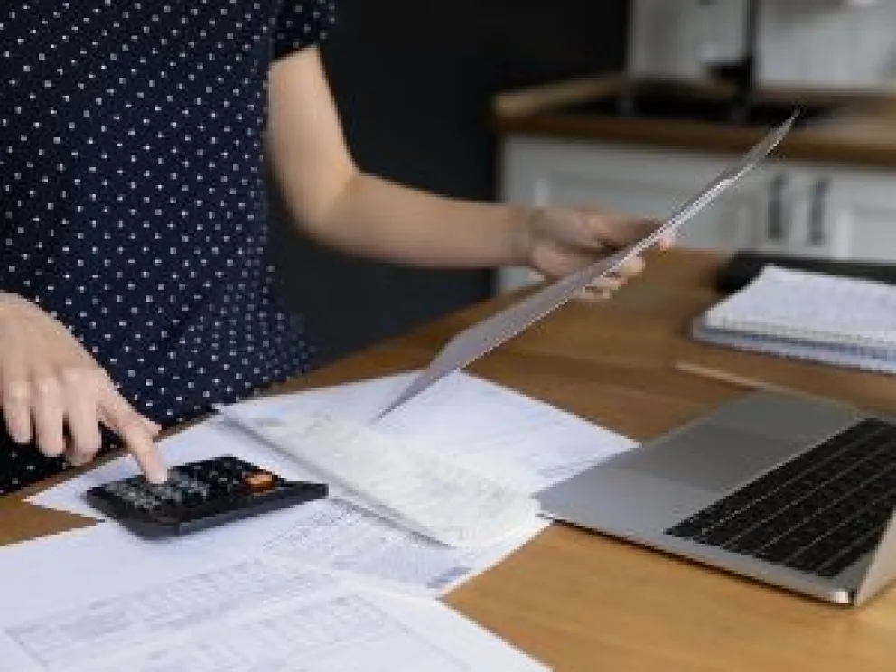 SII explica aumento de retención de impuestos en boletas de honorarios desde este 1 de enero