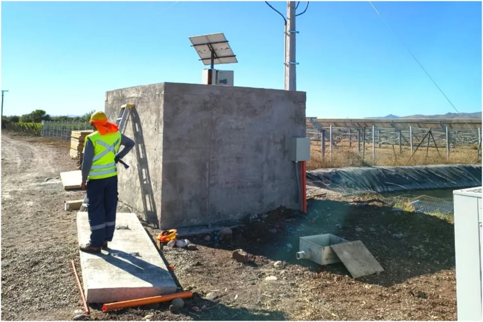 Agricultores construyen bóvedas para proteger transformadores tras reiterados robos en el Limarí./ CEDIDA