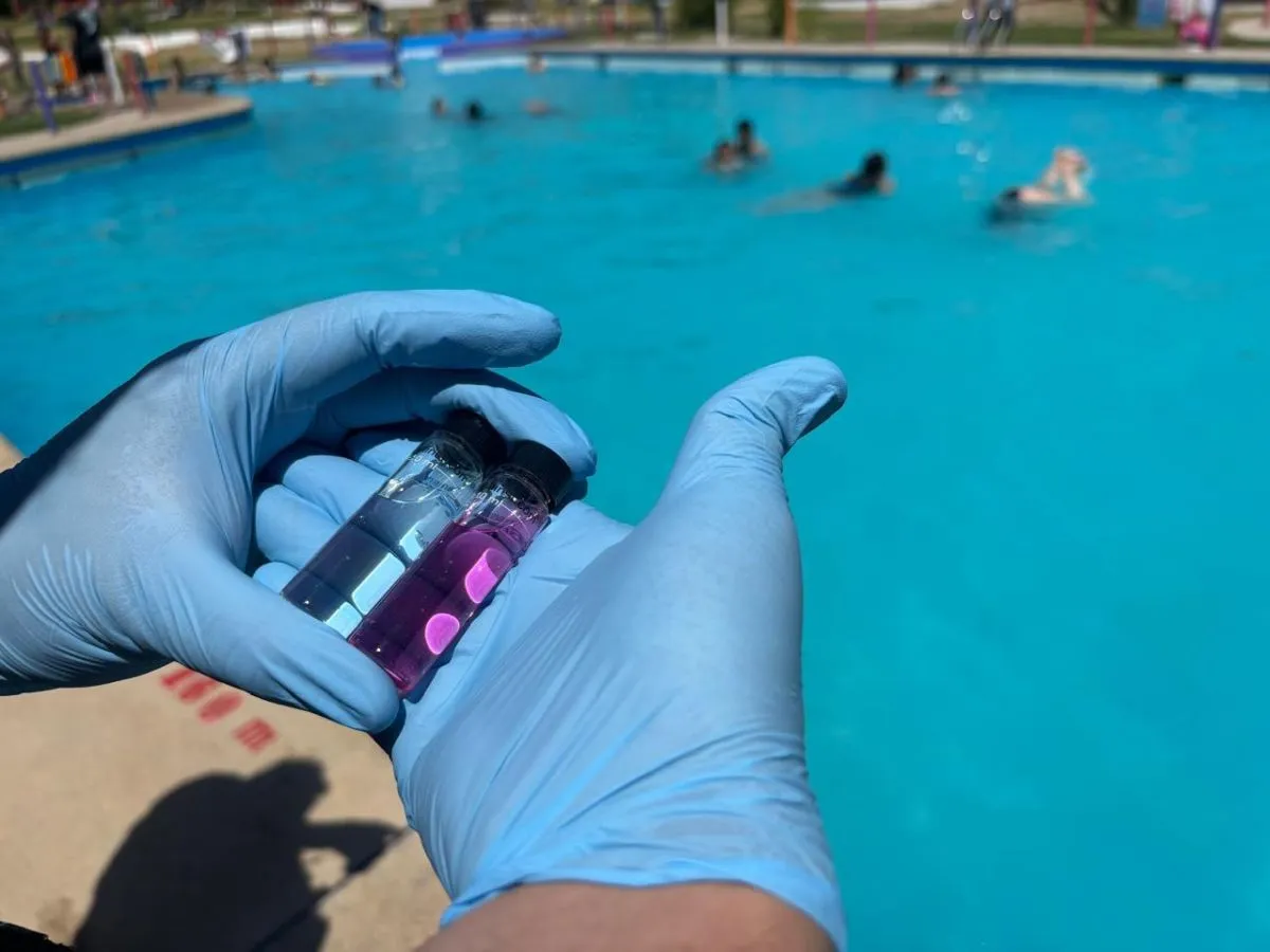 Revisión de calidad de agua en 80 piscinas de campings y hoteles
