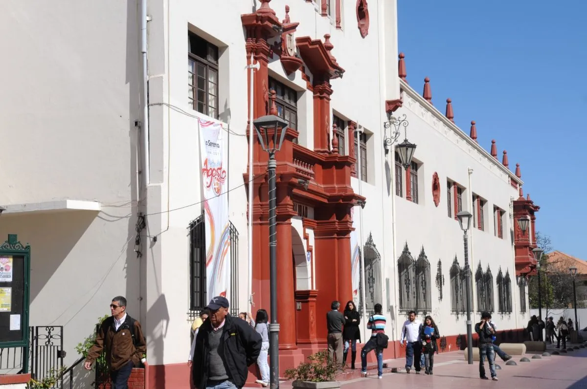 58 Funcionarios de La Serena Recibieron $55 Millones con Licencia Médica