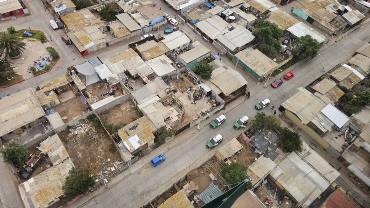 Operativo en La Serena detiene a dos prófugos