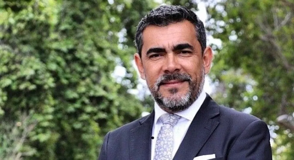 Periodista sufre el robo de su celular de alta gama mientras realizaba cobertura en Los Vilos