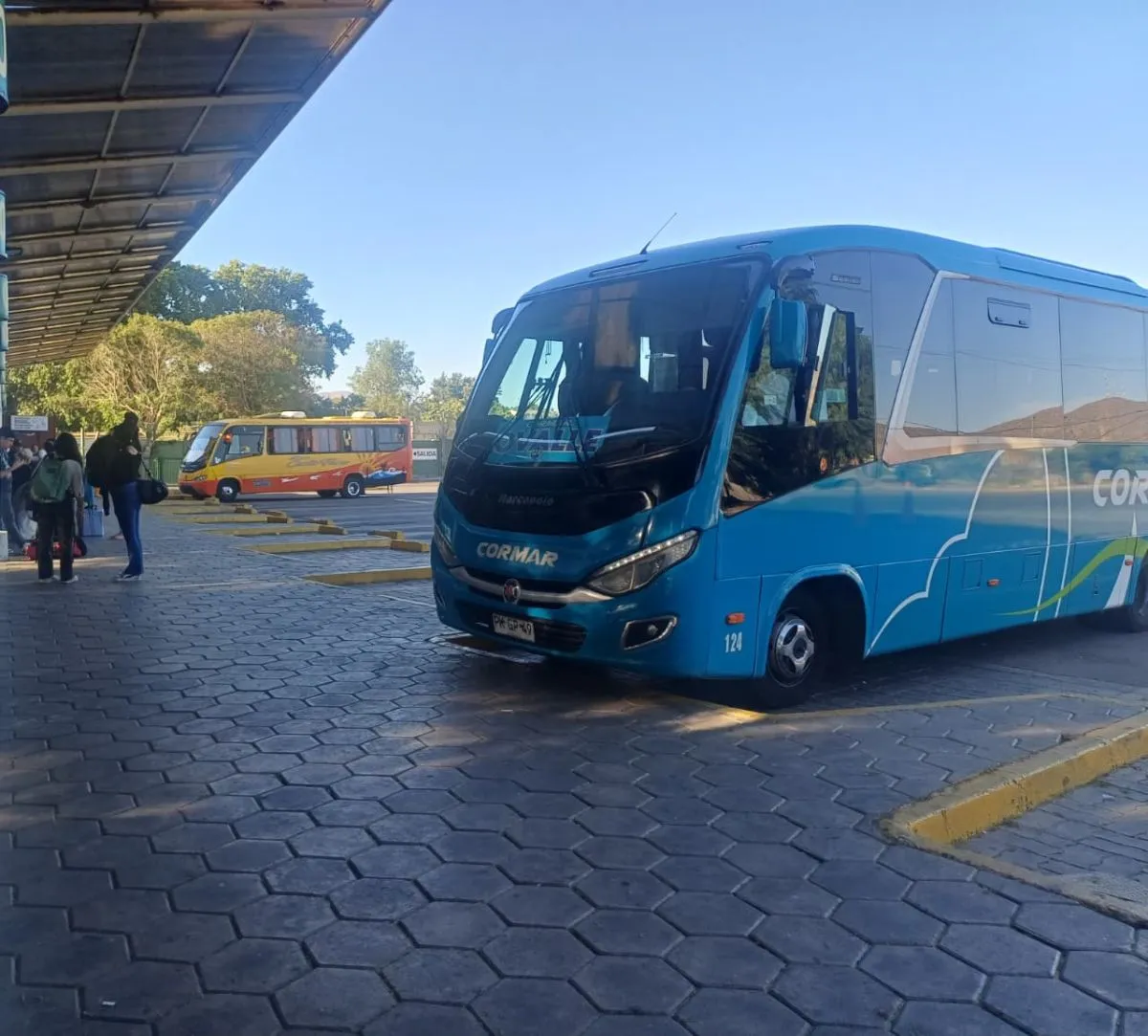 Usuarios reportan dificultades para llegar al terminal de buses