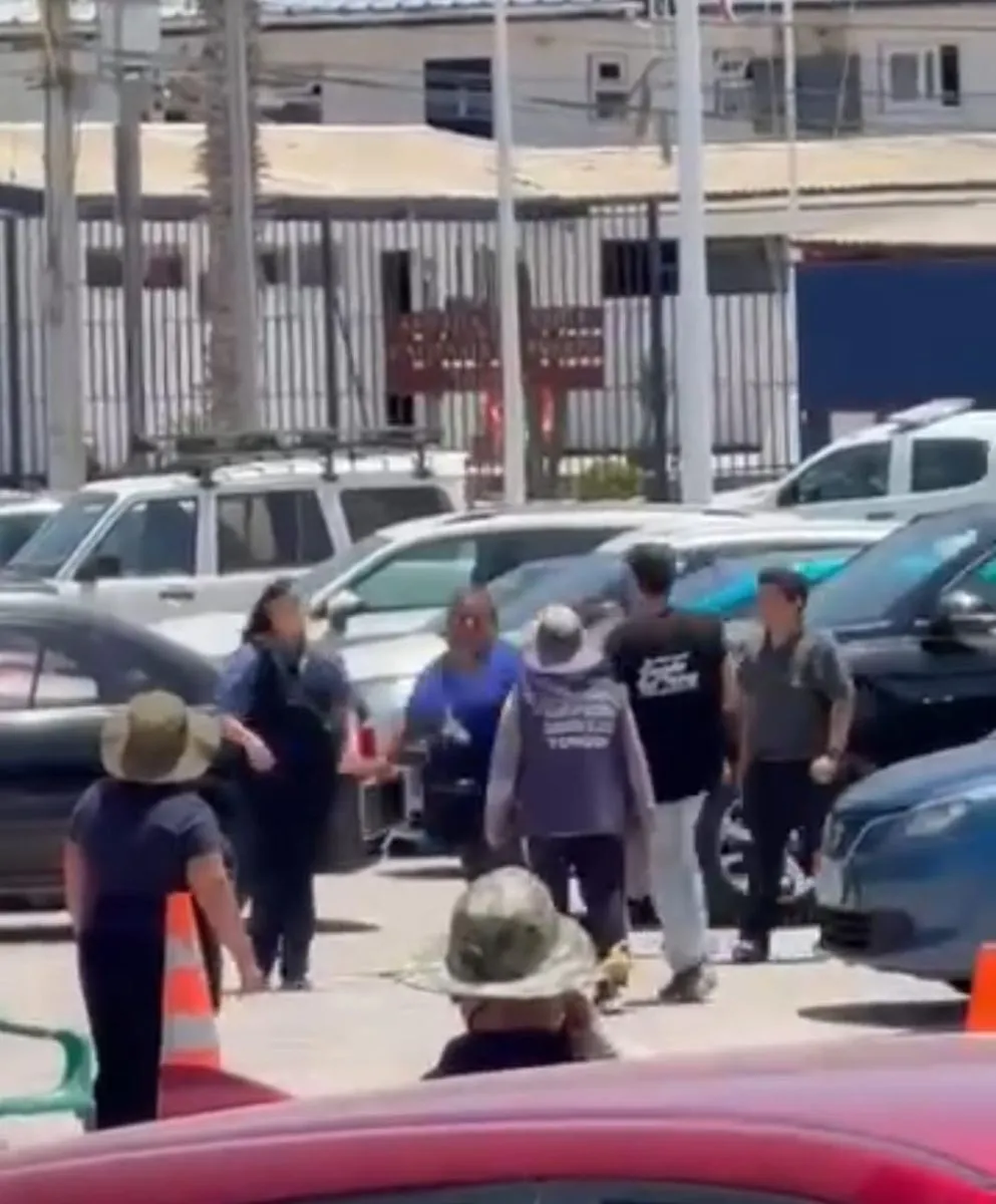 Detenido dueño de restaurante tras riña en Tongoy Detenido dueño de restaurante tras riña en Tongoy