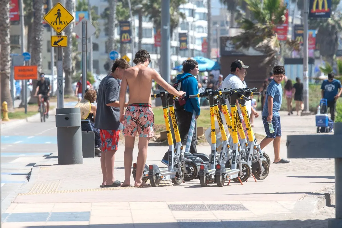 Multas desde $34 mil por mal uso de scooters en Coquimbo