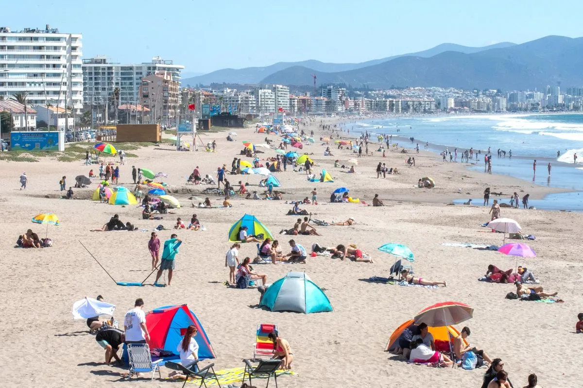 Caída del 35% en arribo de argentinos afecta temporada estival Caída del 35% en arribo de argentinos afecta temporada estival