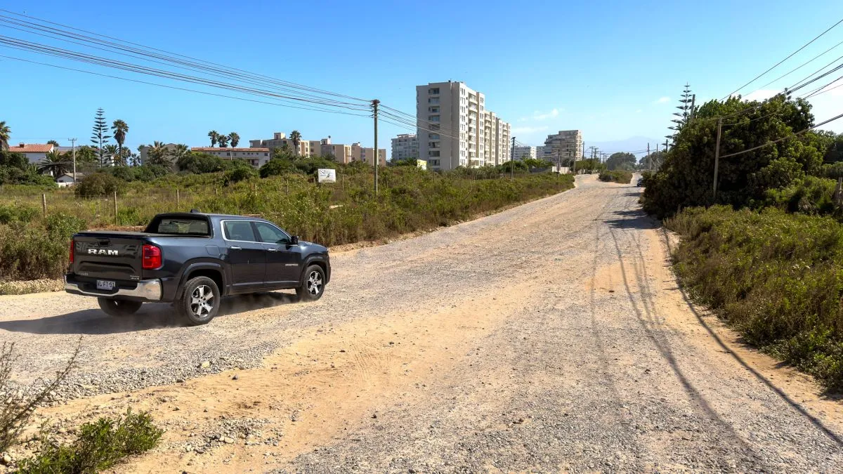 Avenida Pacífico: Retraso en Pavimentación Genera Críticas