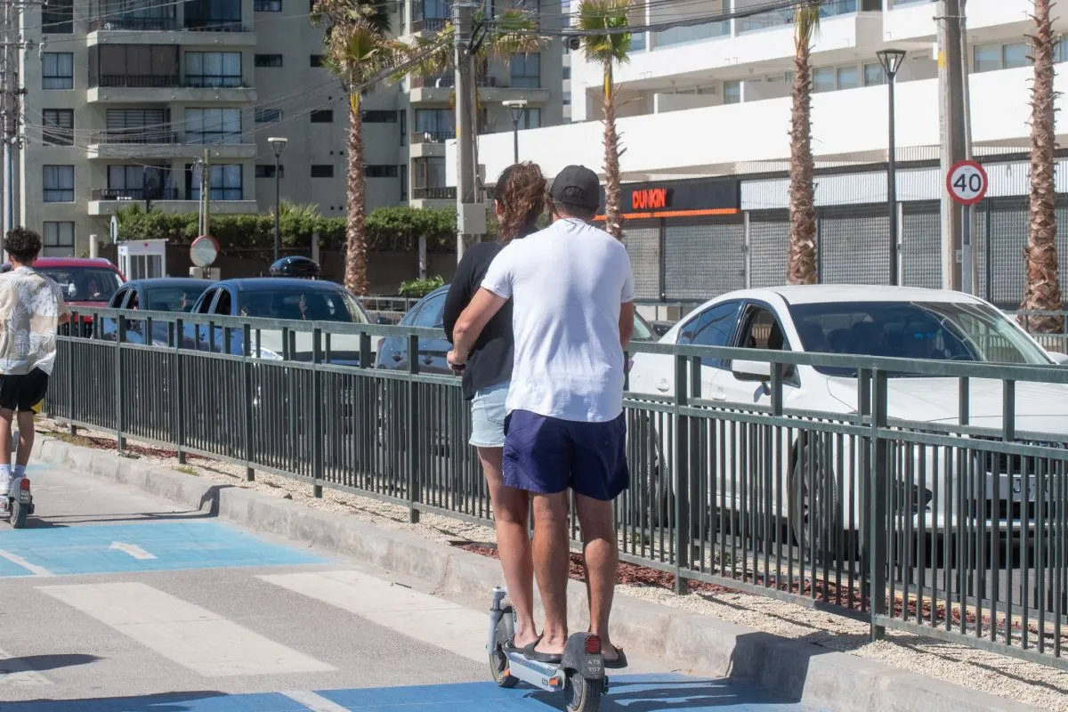 46 multas por mal uso de scooters en Av. del Mar